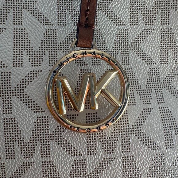 Michael Kors Logo Cream & Brown Canvas & Leather Tote Bag With Detachable Strap - Picture 8 of 16